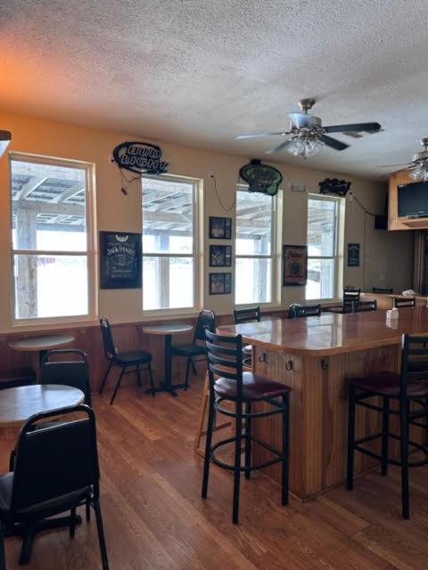 White Sands Inn, Marina, Bar & Grill Port Isabel Eksteriør billede